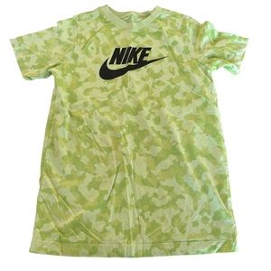 Nike Tee